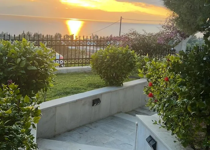 Vakantiehuis Tanya Porto Cheli